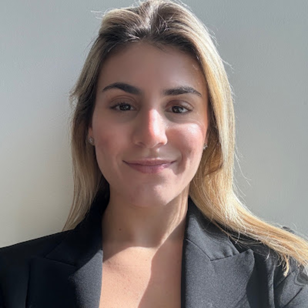 Meet your Posher, Chiara